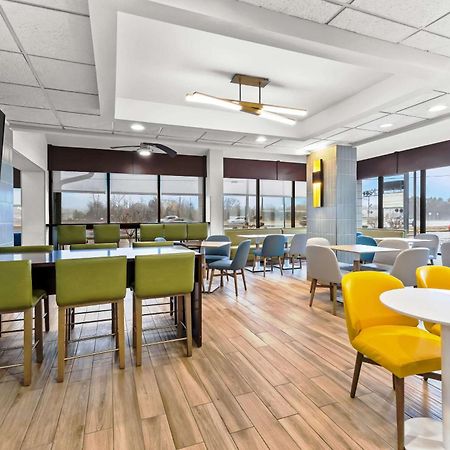 Comfort Inn & Suites Evansville Airport Εξωτερικό φωτογραφία