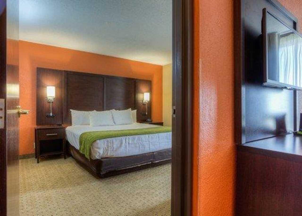 Comfort Inn & Suites Evansville Airport Εξωτερικό φωτογραφία