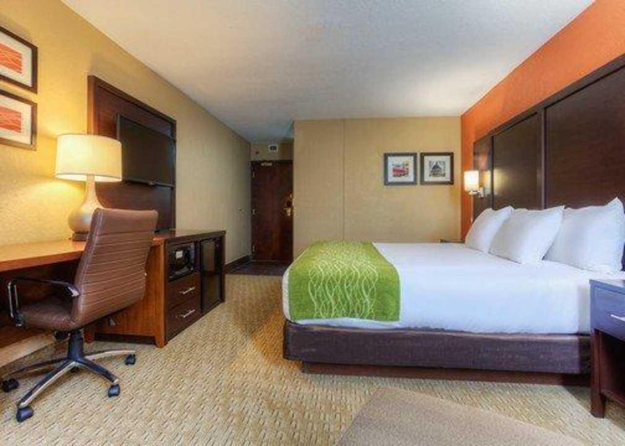 Comfort Inn & Suites Evansville Airport Εξωτερικό φωτογραφία