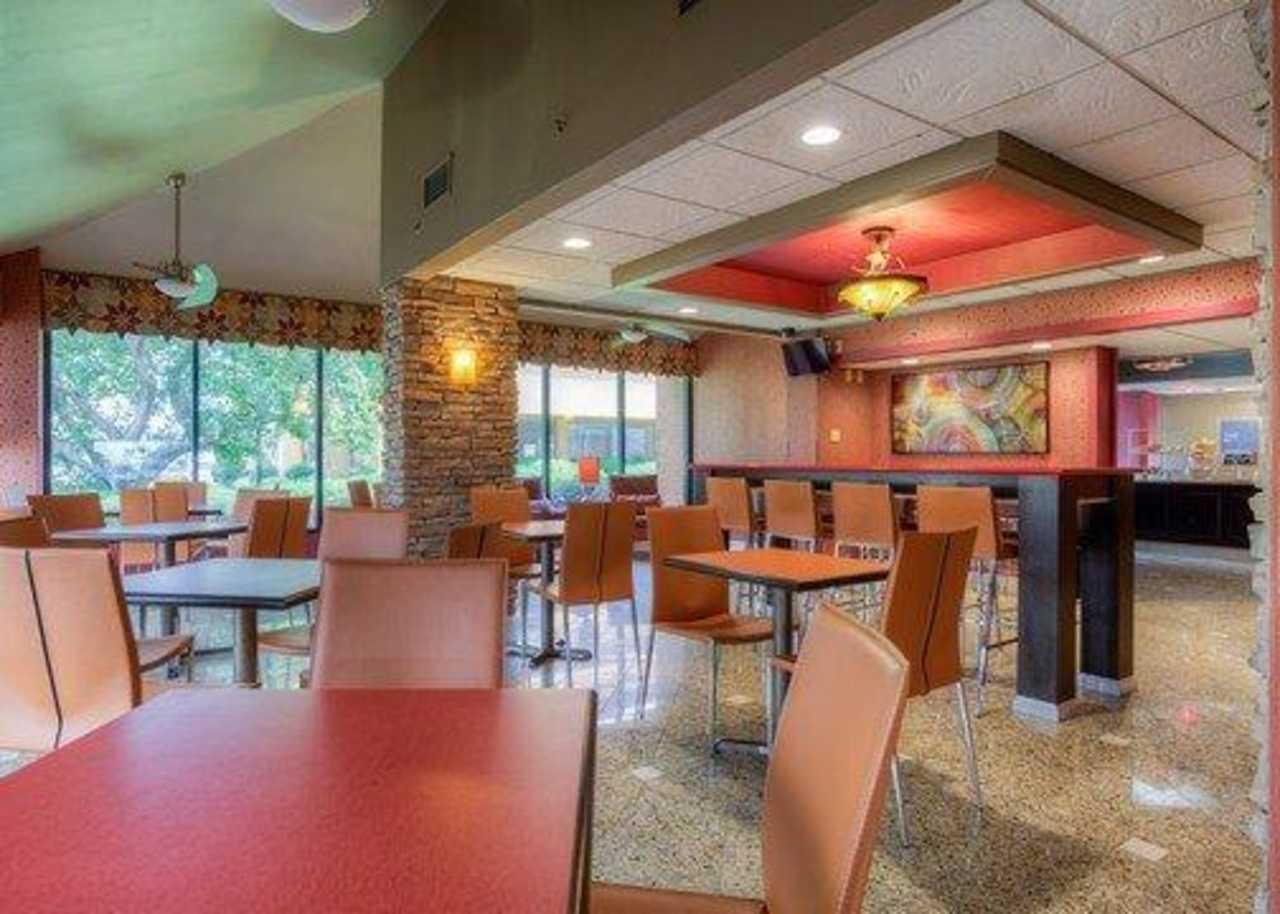 Comfort Inn & Suites Evansville Airport Εξωτερικό φωτογραφία