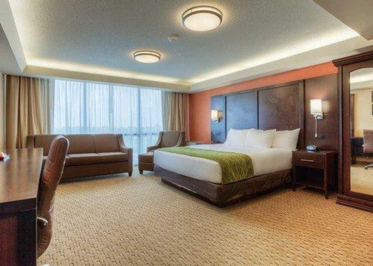 Comfort Inn & Suites Evansville Airport Εξωτερικό φωτογραφία
