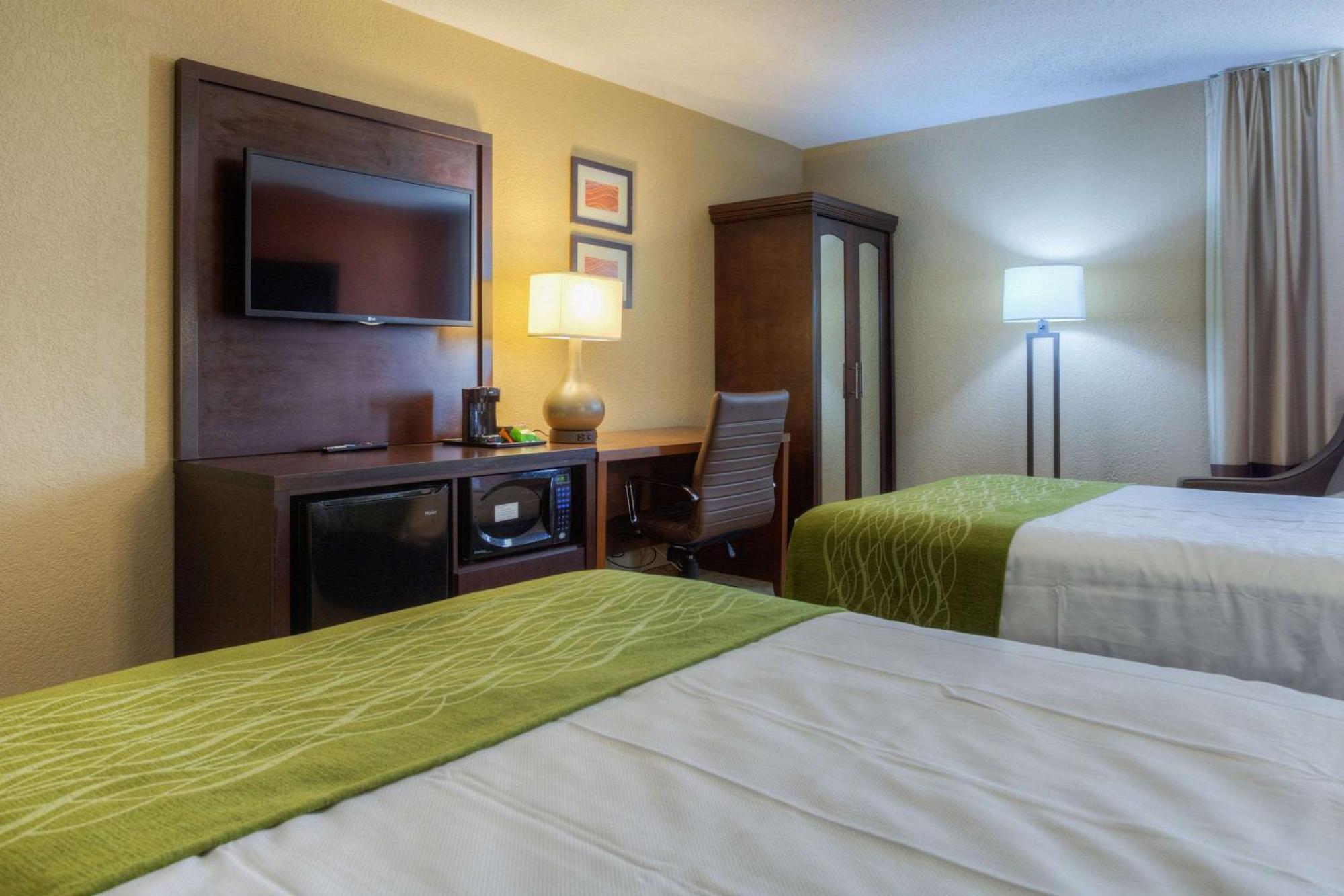 Comfort Inn & Suites Evansville Airport Εξωτερικό φωτογραφία