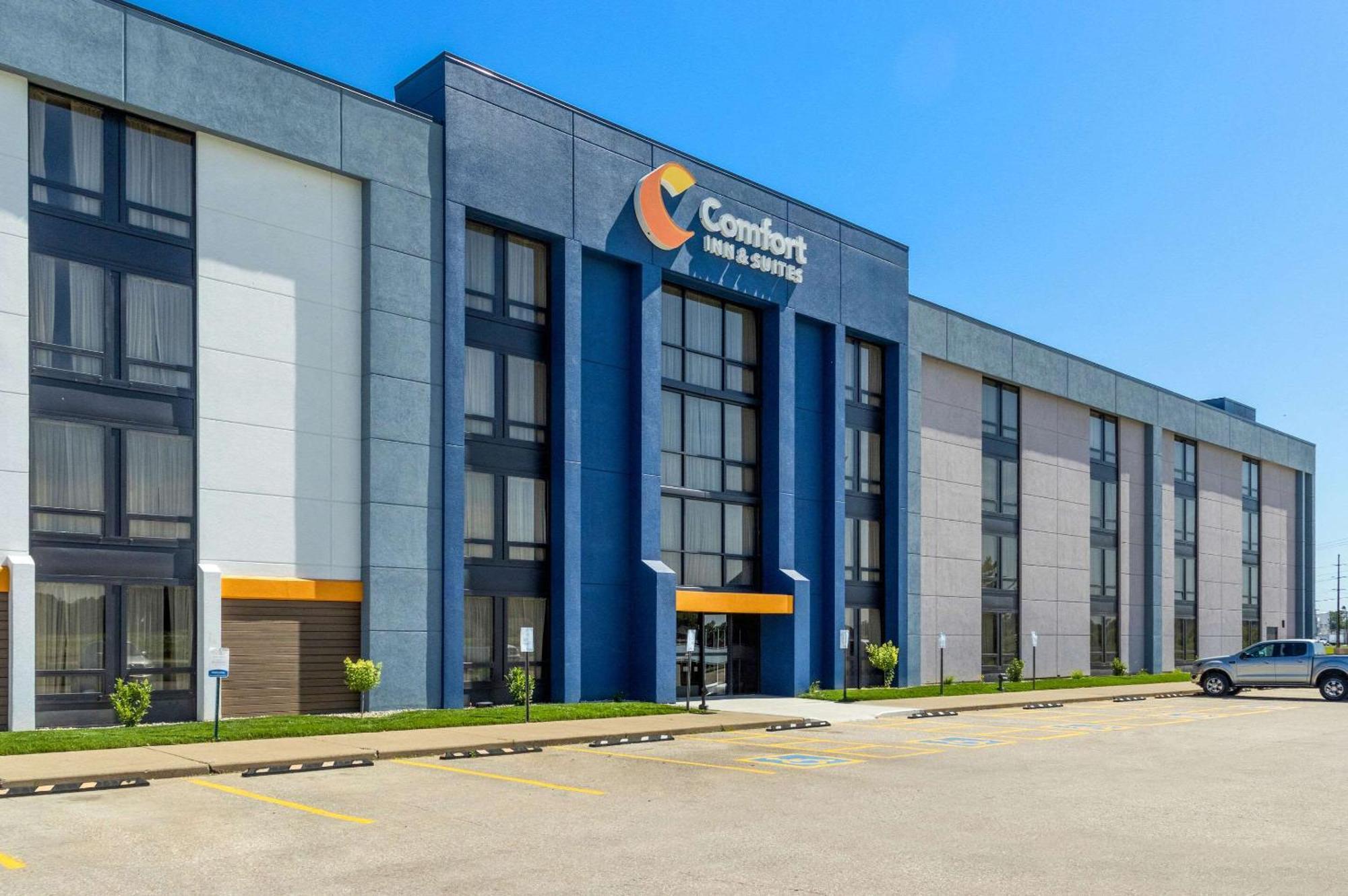 Comfort Inn & Suites Evansville Airport Εξωτερικό φωτογραφία