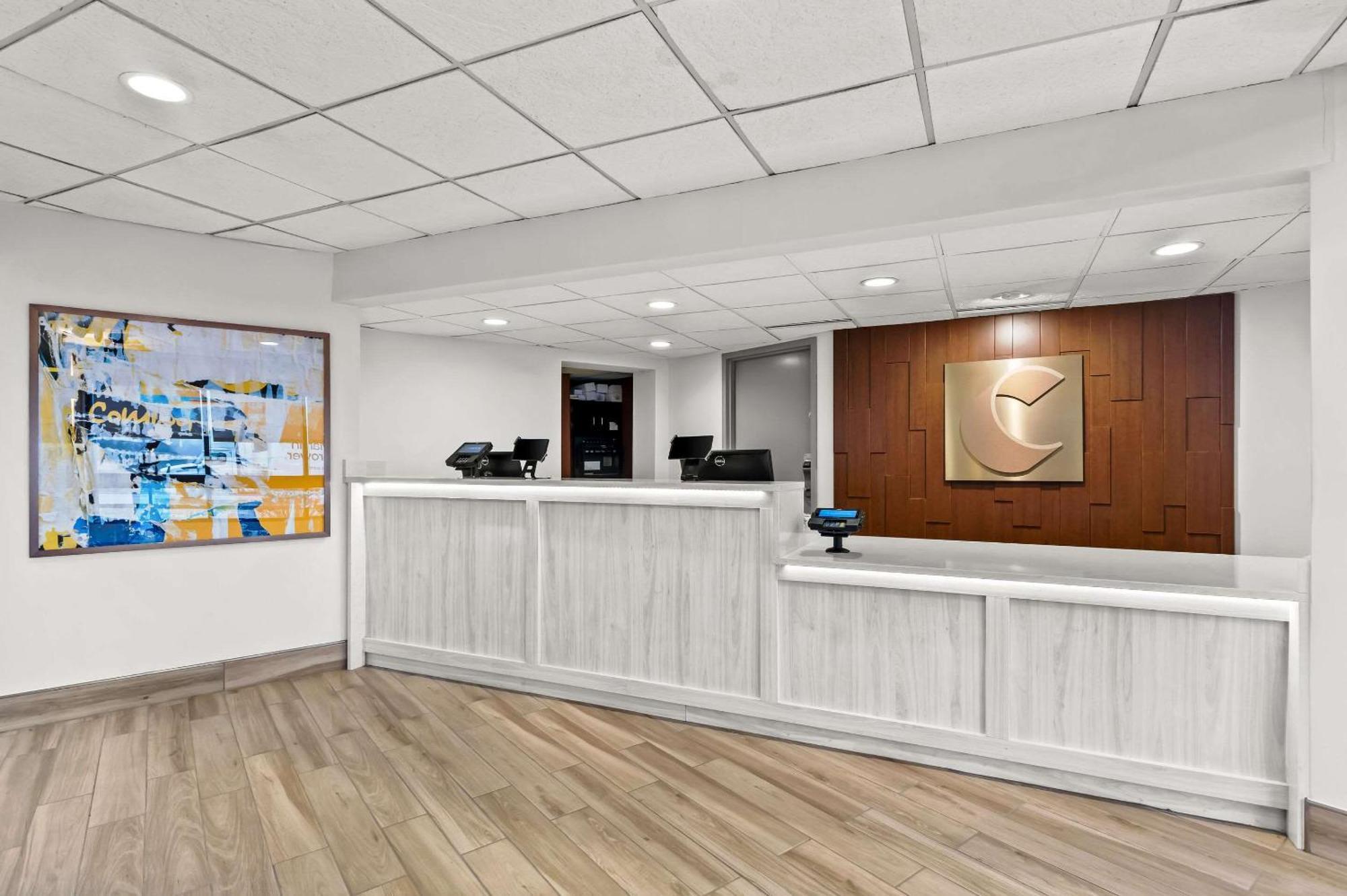Comfort Inn & Suites Evansville Airport Εξωτερικό φωτογραφία