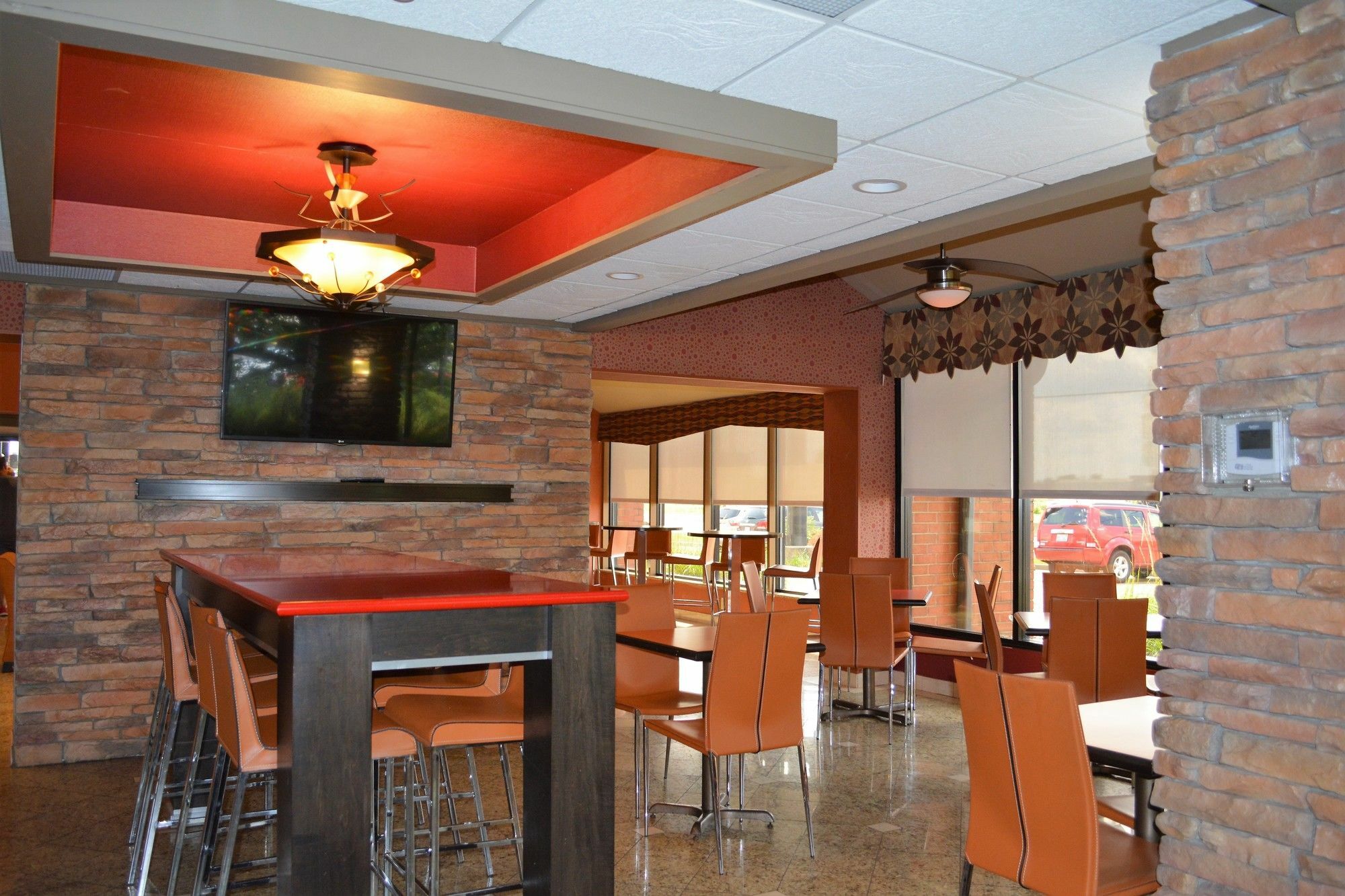 Comfort Inn & Suites Evansville Airport Εξωτερικό φωτογραφία