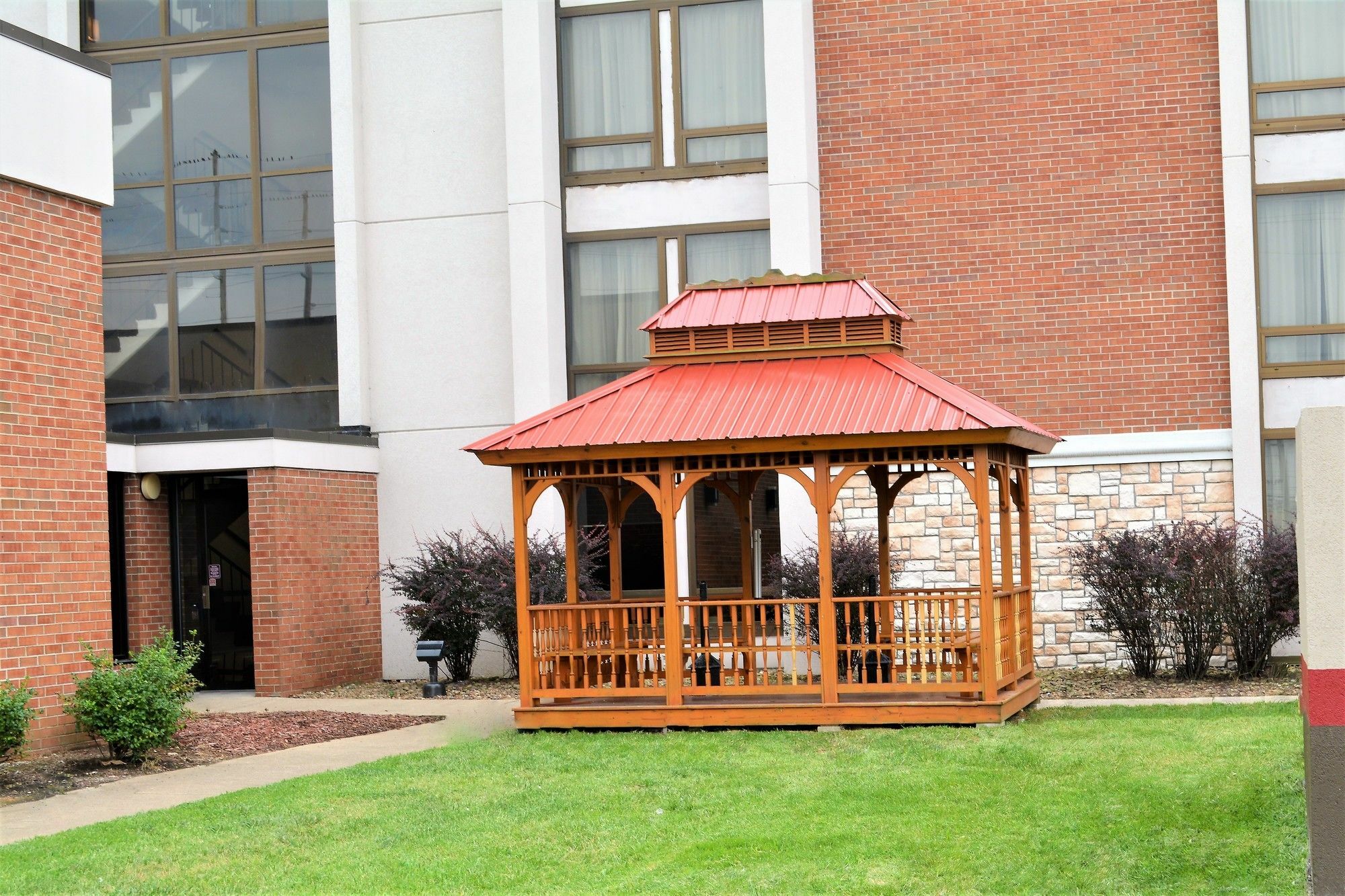 Comfort Inn & Suites Evansville Airport Εξωτερικό φωτογραφία