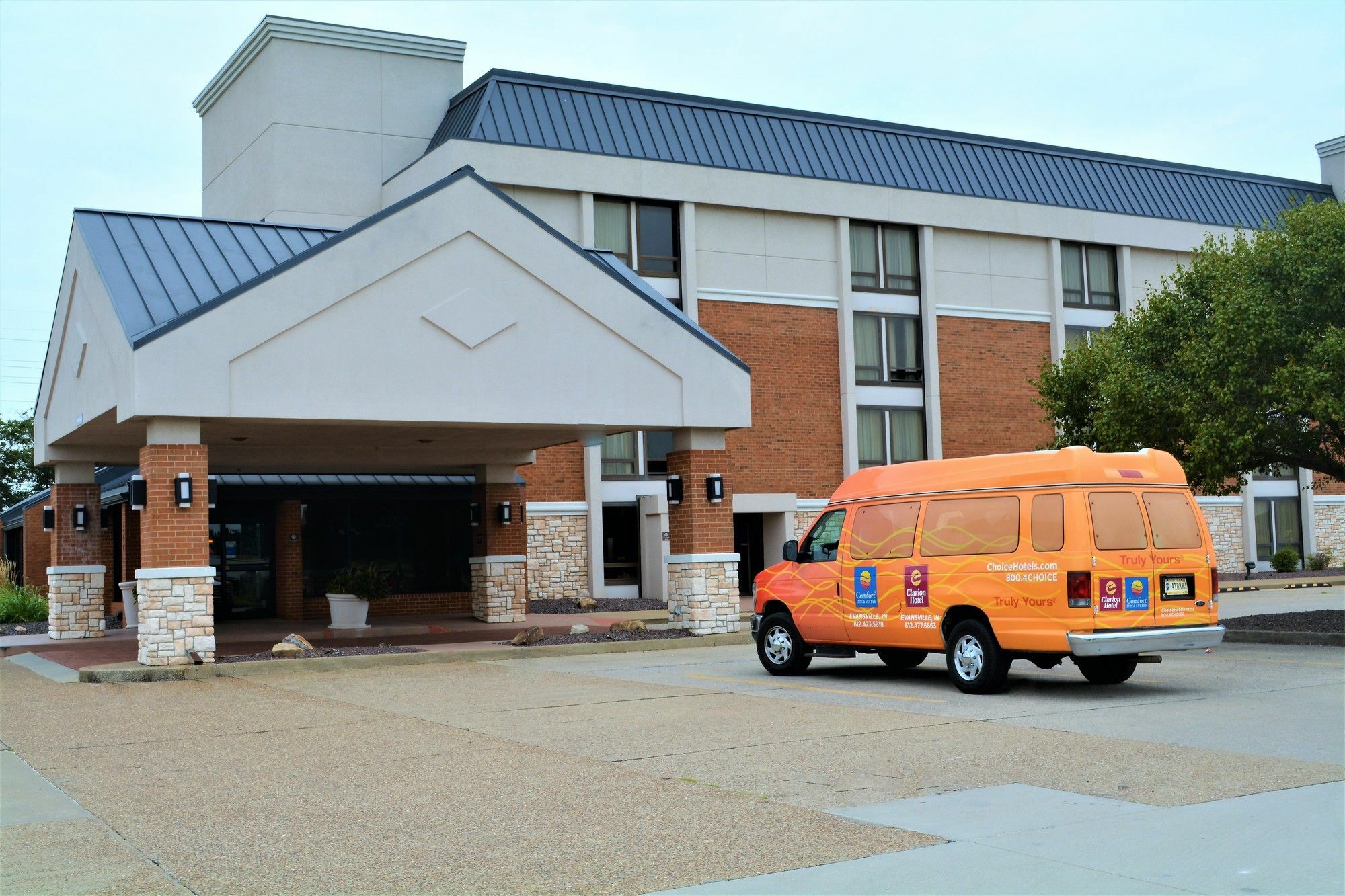 Comfort Inn & Suites Evansville Airport Εξωτερικό φωτογραφία